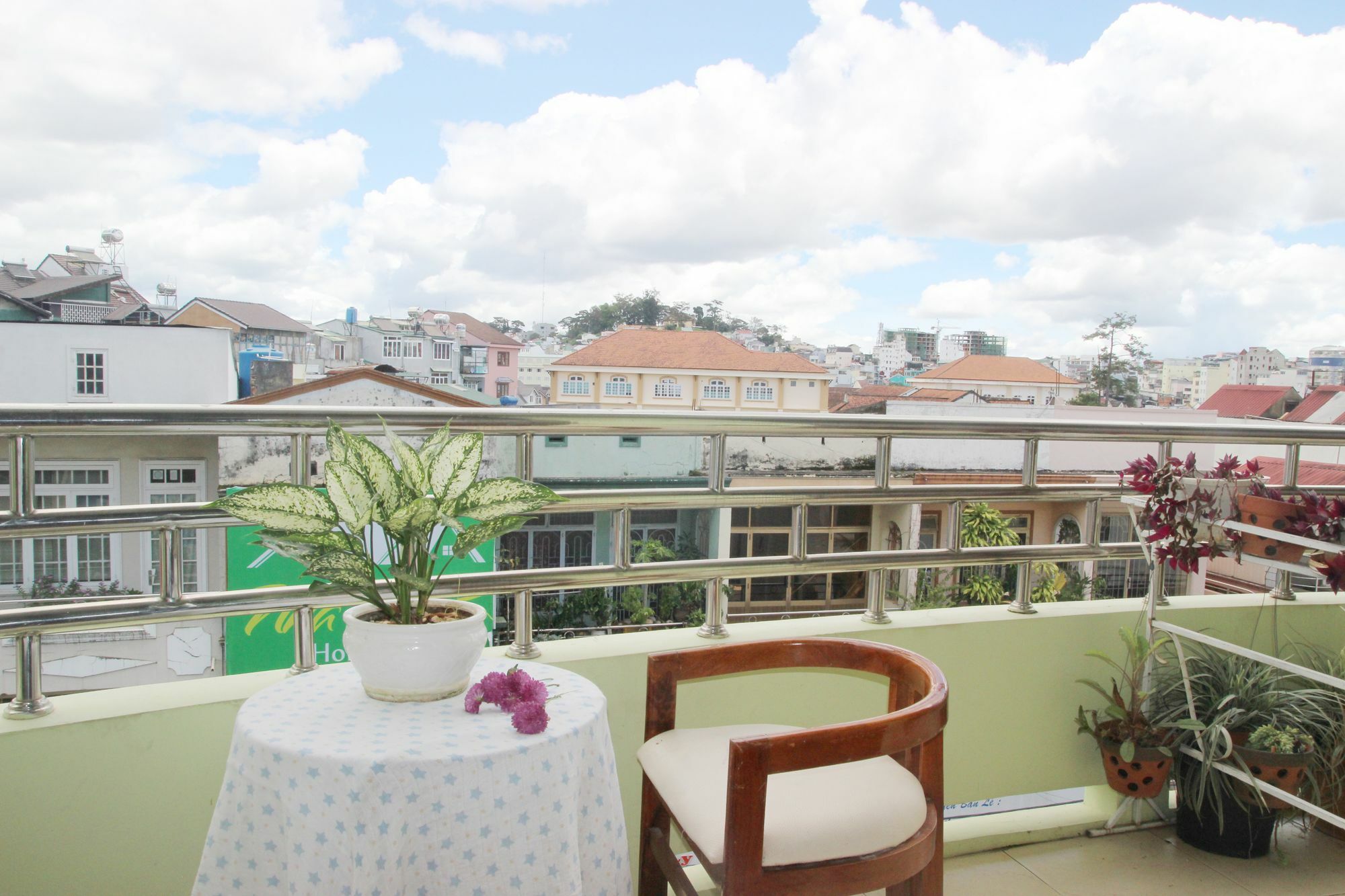 Tulip Xanh Hotel Da Lat Exterior photo